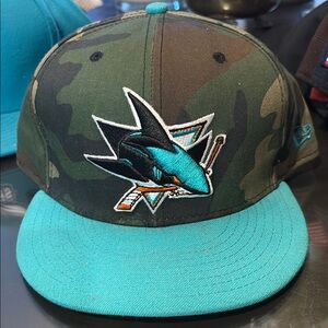 New Era San Jose Sharks Camouflage and Teal Shark Logo Cap Fitted Size 8.